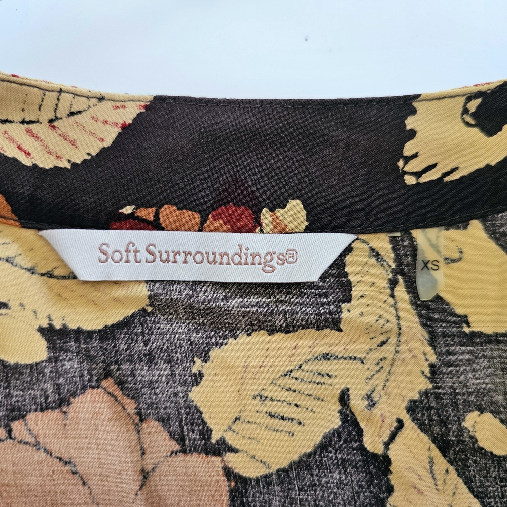 Soft Surroundings Black and Tan Floral Kimono Sweater - Picture 10 of 11